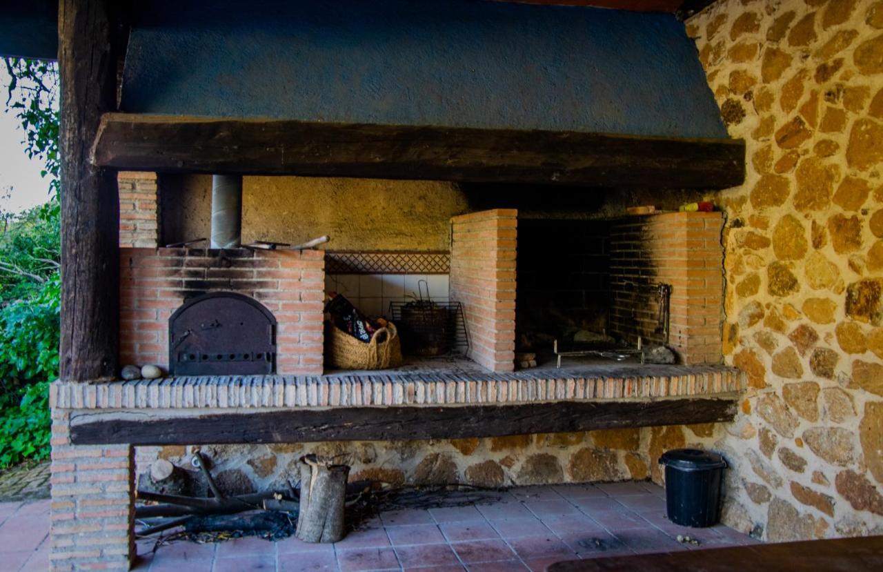 Casa Rural El Rondillo Navaconcejo Eksteriør billede